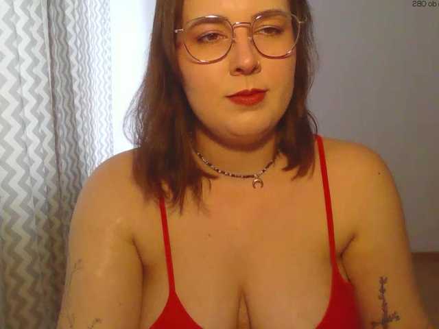 ClaraLove live cam on BongaCams
