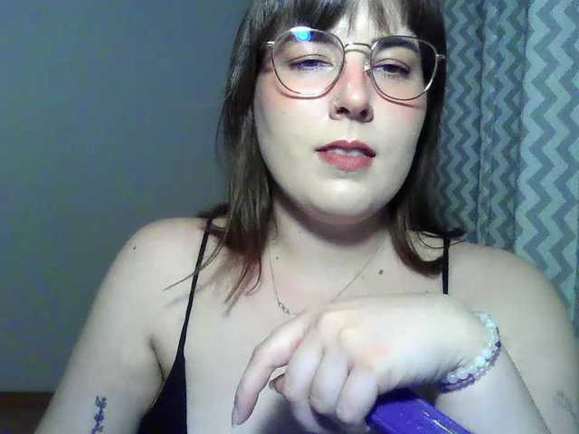 ClaraLove live cam on BongaCams