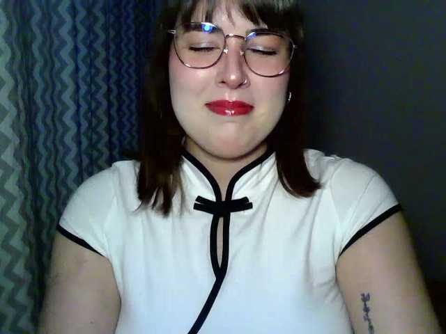 ClaraLove live cam on UnifiedCams