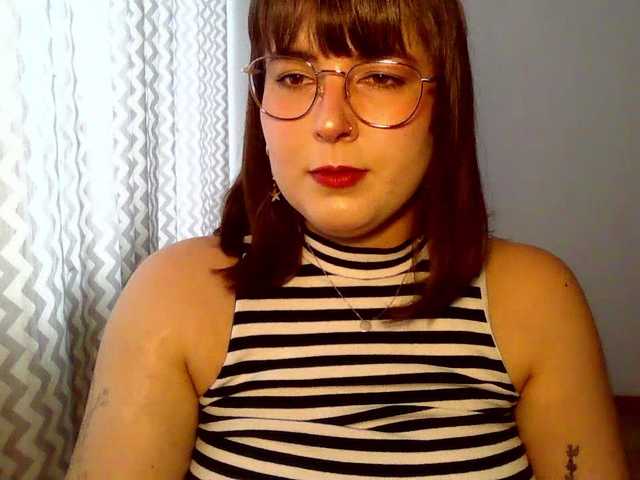 ClaraLove live cam on BongaCams