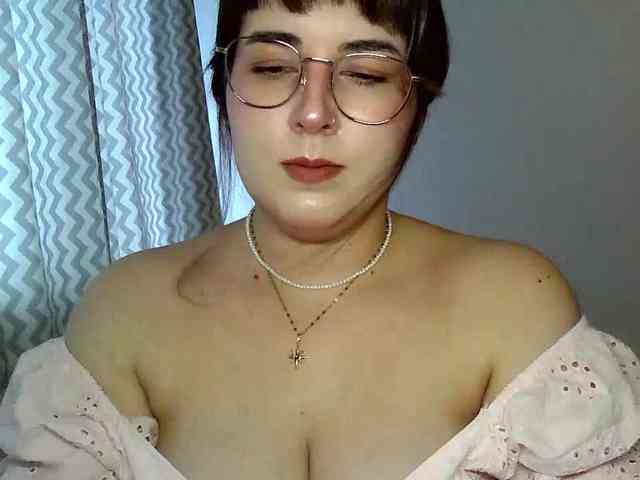 ClaraLove webcam