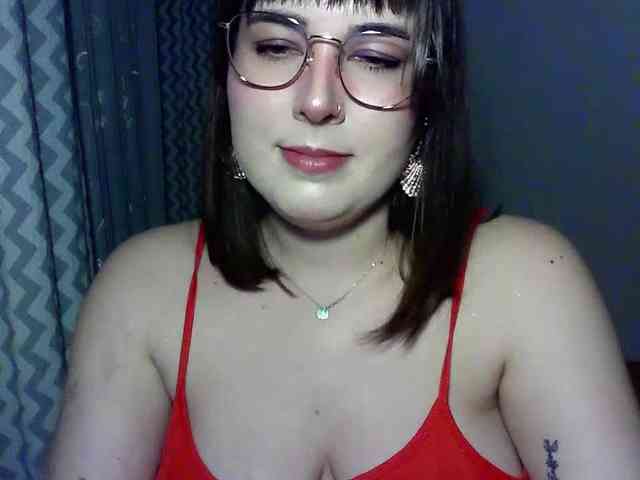 Model: ClaraLove