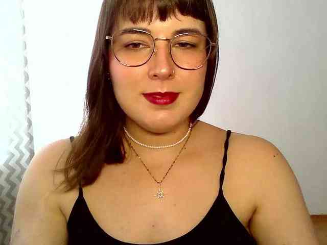 ClaraLove webcam