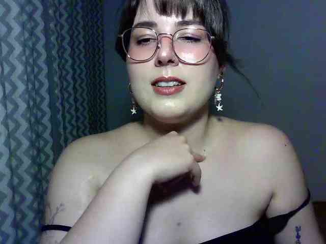 ClaraLove webcam