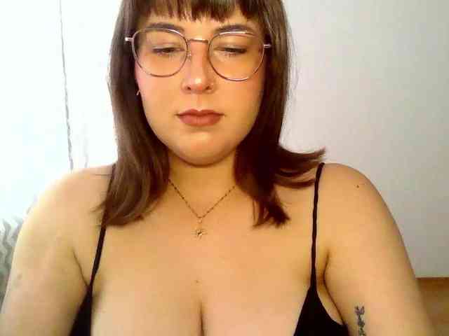 ClaraLove webcam