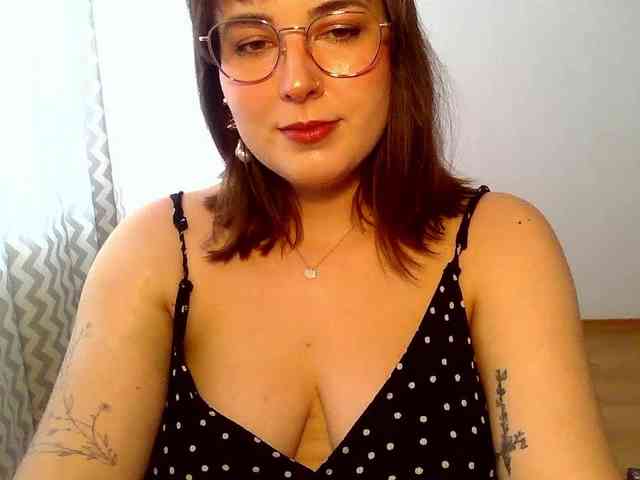 ClaraLove webcam