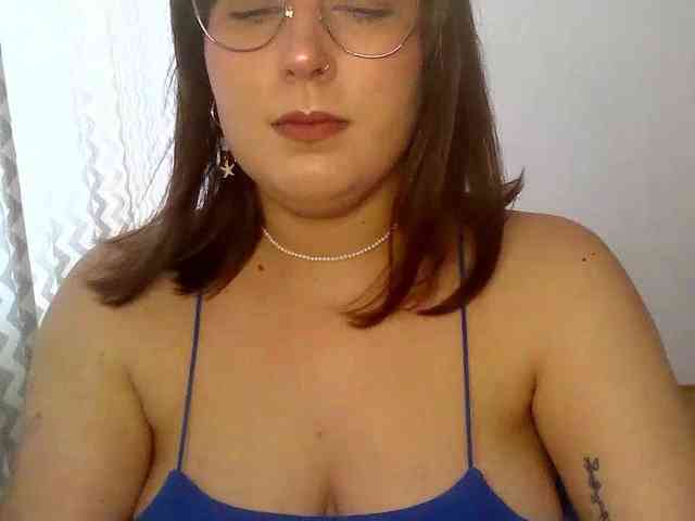 ClaraLove webcam
