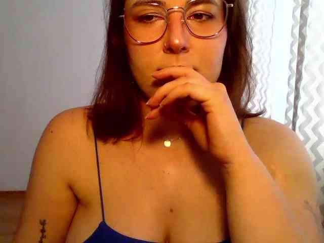 Model: ClaraLove