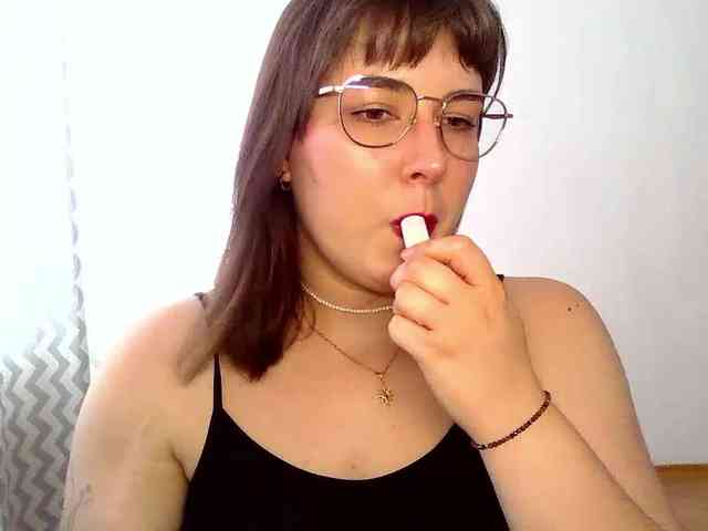 ClaraLove webcam
