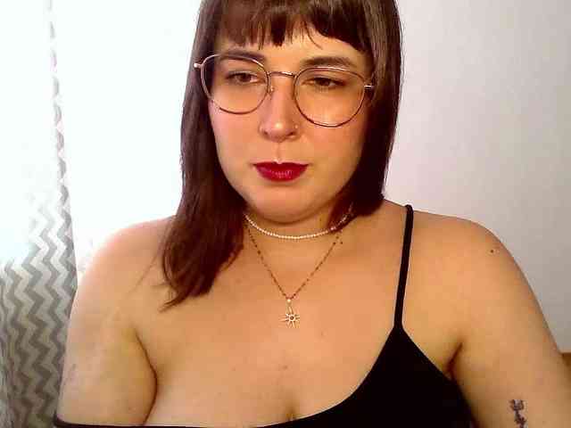 ClaraLove webcam
