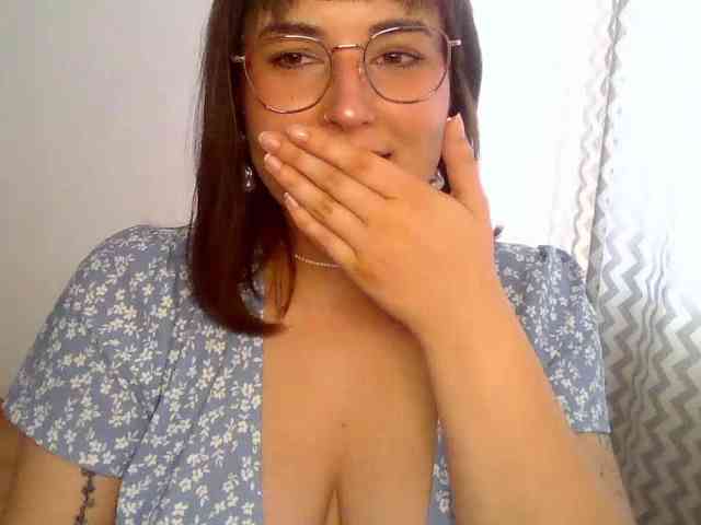 ClaraLove webcam