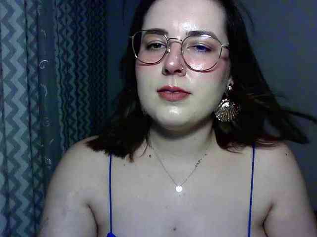 ClaraLove webcam