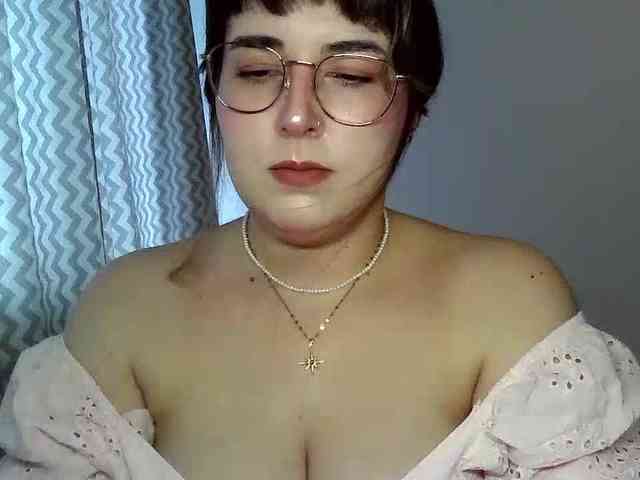 ClaraLove webcam