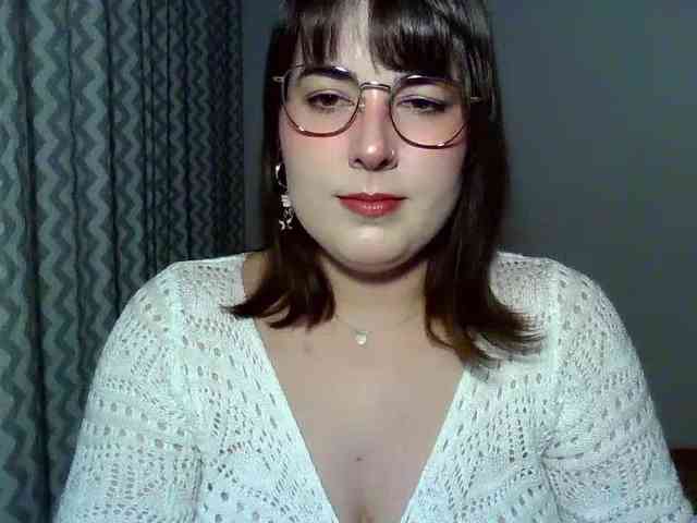 free random chat ClaraLove