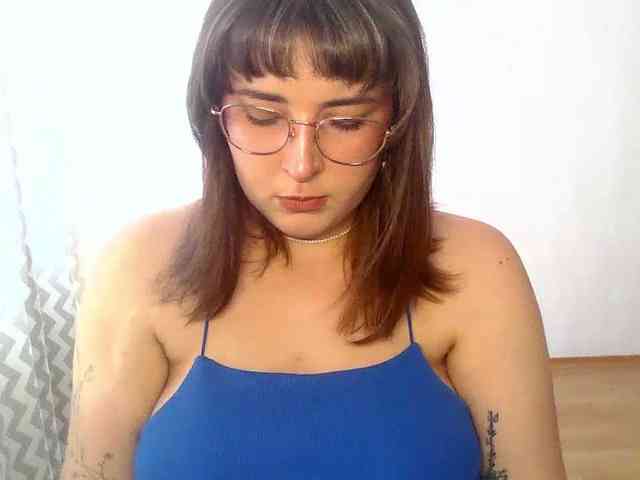 ClaraLove webcam