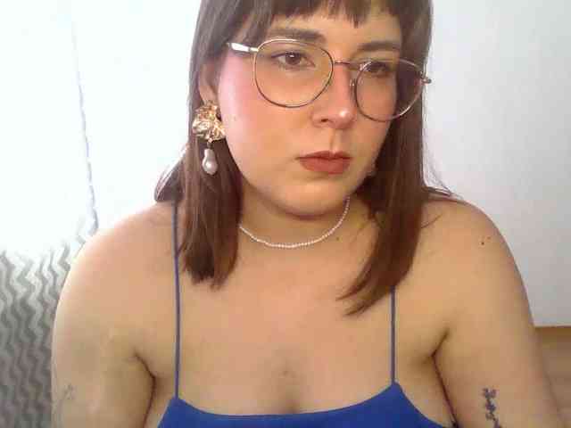 ClaraLove webcam