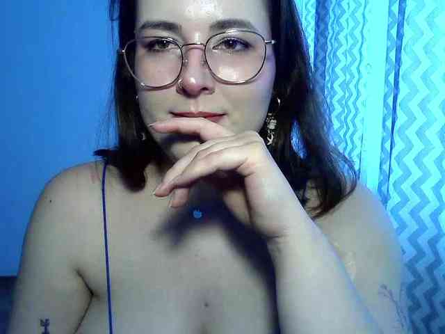 ClaraLove webcam