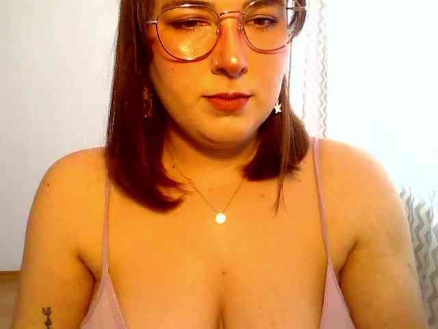 ClaraLove webcam