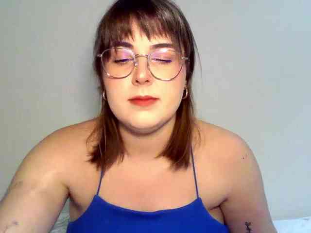 ClaraLove webcam