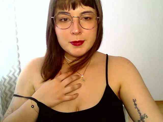 ClaraLove webcam
