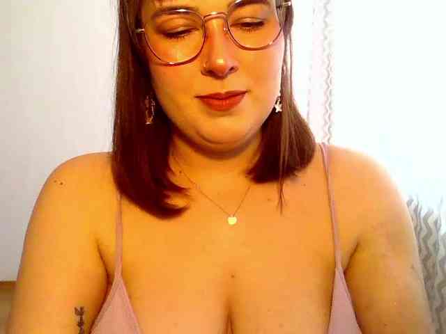 ClaraLove webcam