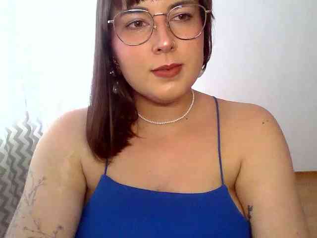 ClaraLove webcam