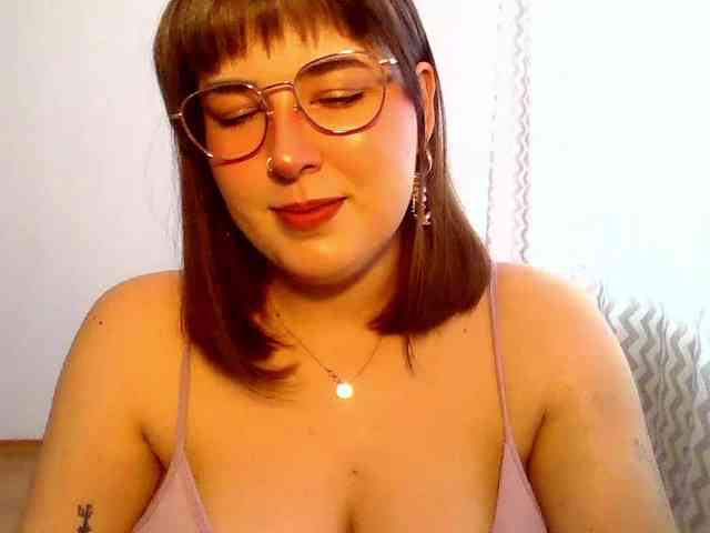ClaraLove webcam