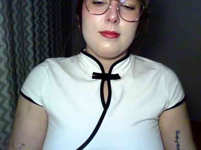 Model: ClaraLove