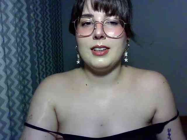ClaraLove webcam