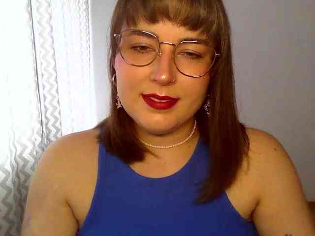 Model: ClaraLove