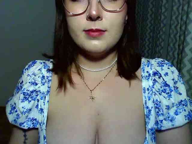 ClaraLove webcam