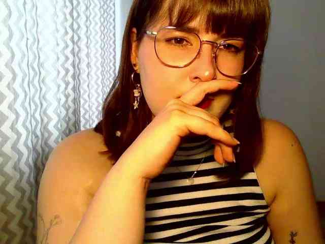 ClaraLove webcam