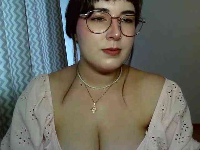 ClaraLove webcam