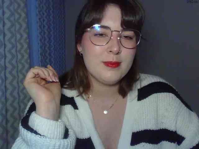 Model: ClaraLove