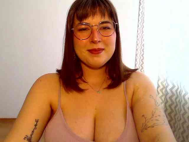 ClaraLove webcam