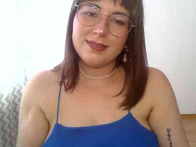 ClaraLove webcam