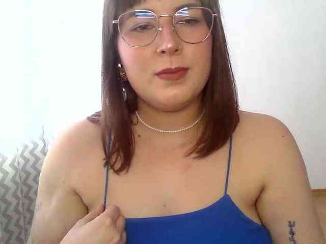 ClaraLove webcam