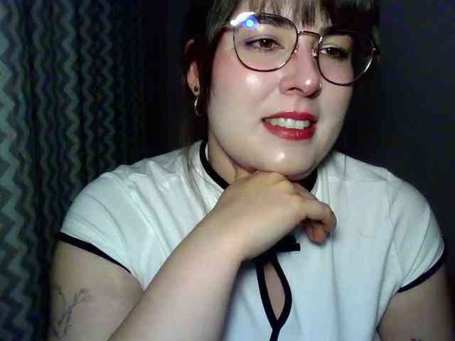Model: ClaraLove