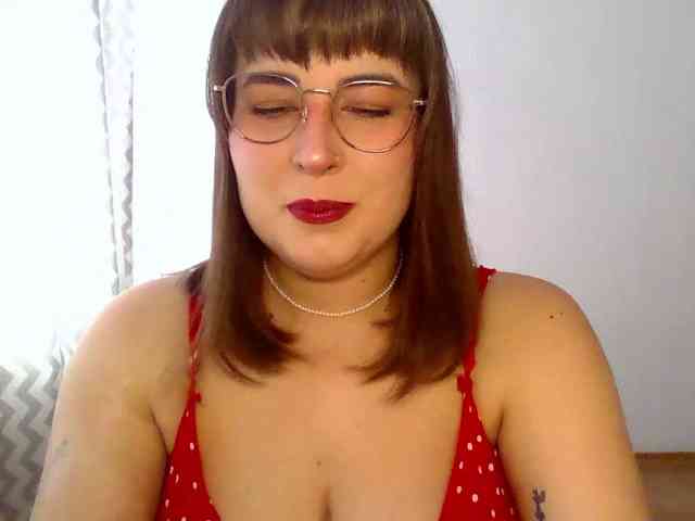 ClaraLove webcam