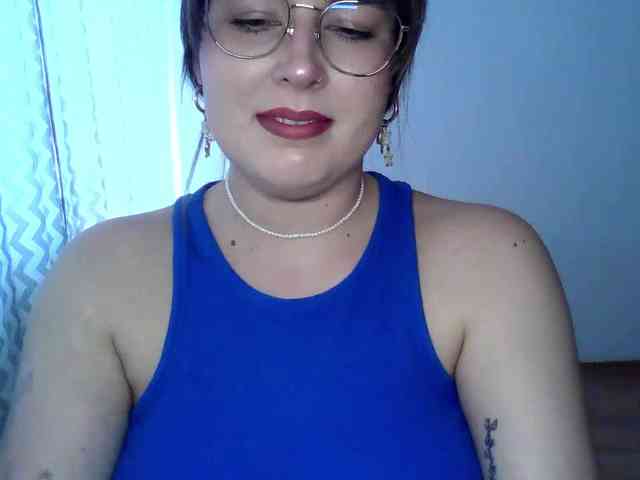 Model: ClaraLove