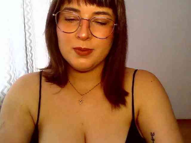 ClaraLove webcam
