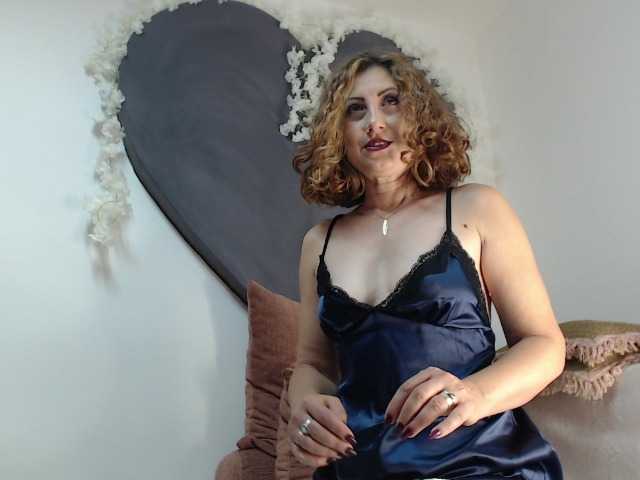 teasexpert4444 live cam on BongaCams