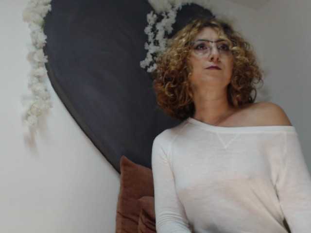 teasexpert4444 live cam on BongaCams