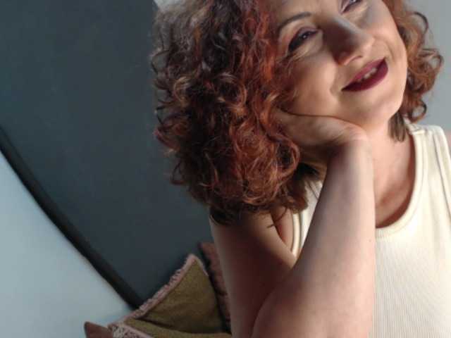teasexpert4444 live cam on BongaCams