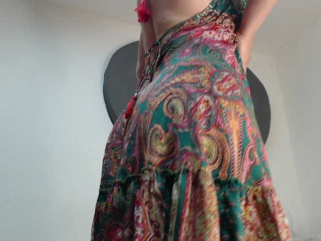 teasexpert4444 live cam on BongaCams