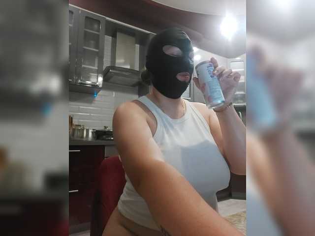 Marika1