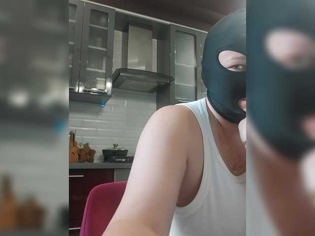 Marika1 live webcam show