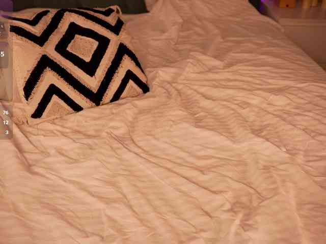LindaParkins webcam