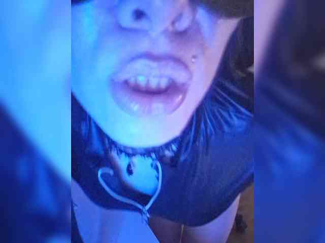 GoddessChloe webcam