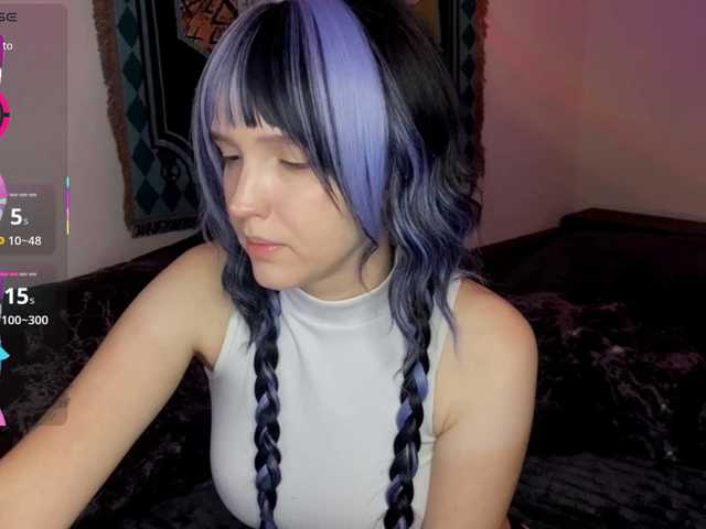 HeyNanno live cam on BongaCams